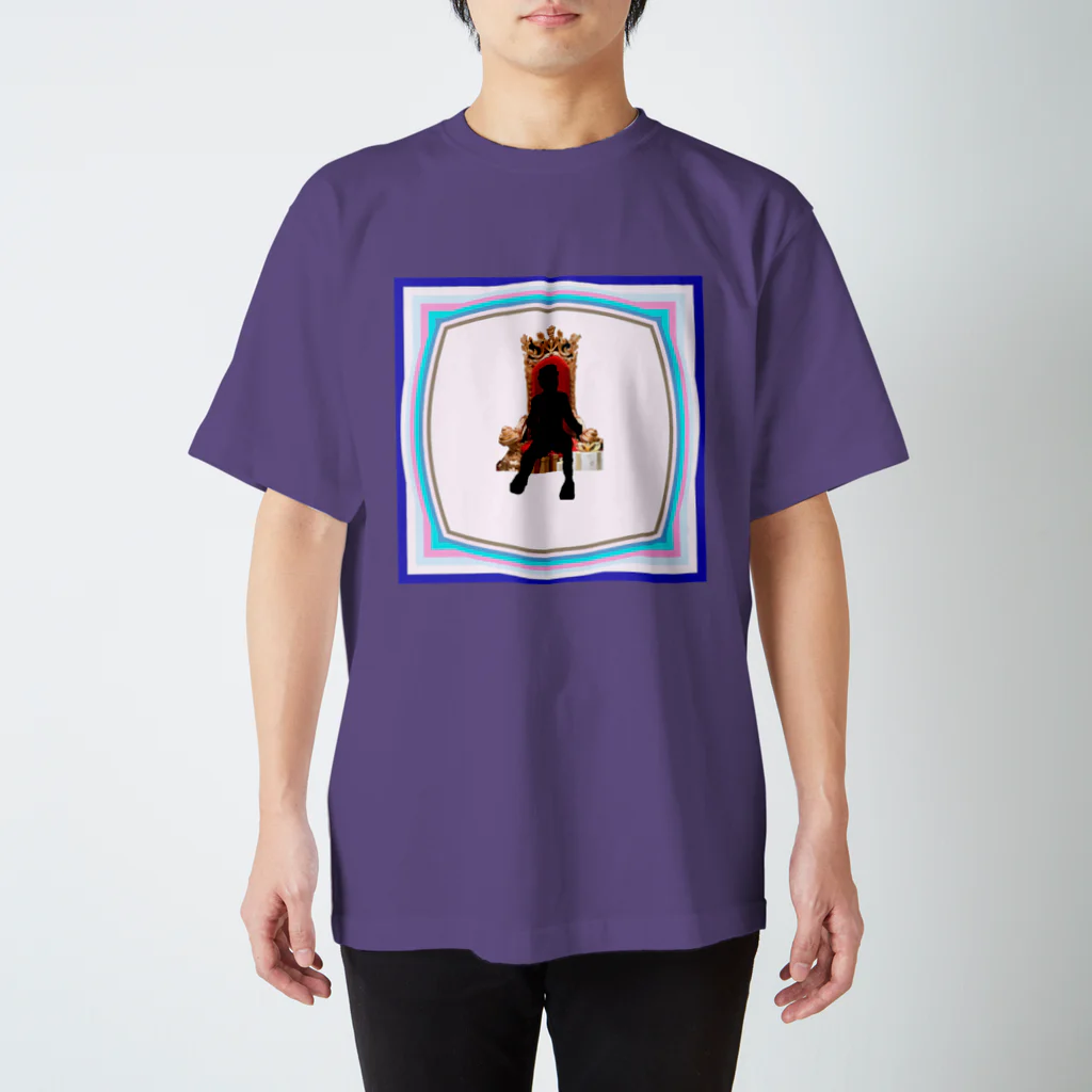 👑ＫＥＮ👑のみんな主役👑 Regular Fit T-Shirt