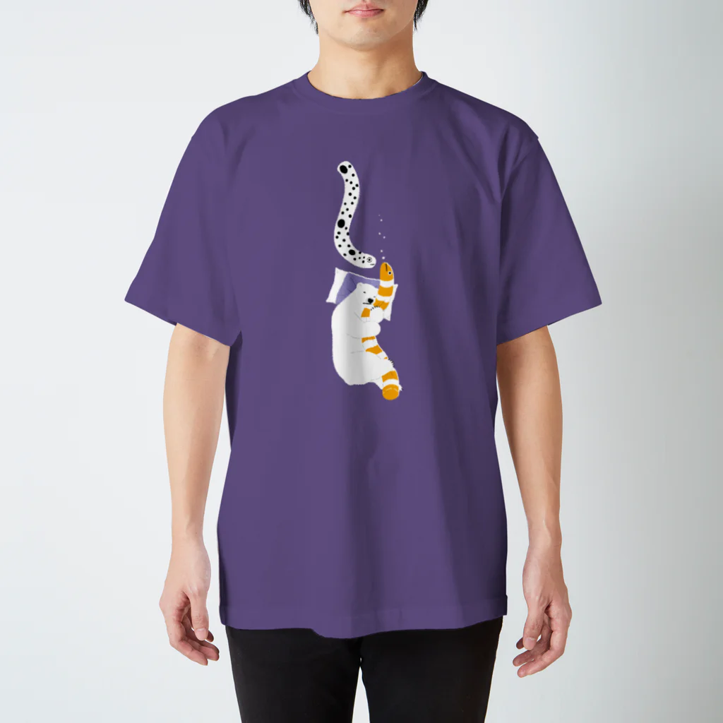 123izmの眠りシロクマ スタンダードTシャツ