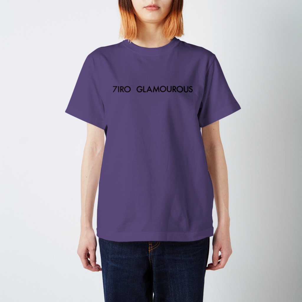7IRO GLAMOUROUSの※ノエルなし黒文字 7IRO GLAMOUROUSシンプルロゴ  Regular Fit T-Shirt