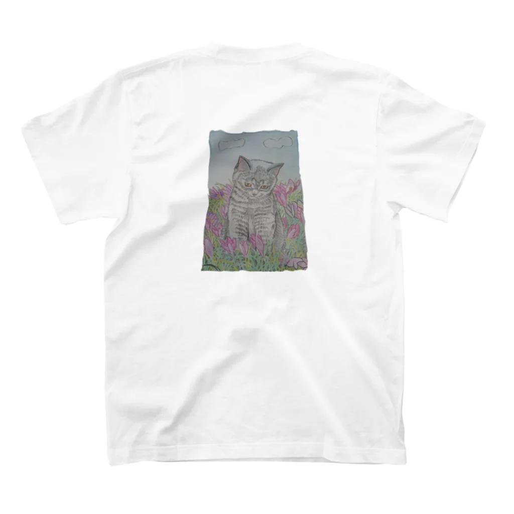 ♪❅*॰ॱYOU@(アーティスト名♪YOU)の癒しの猫 Regular Fit T-Shirtの裏面