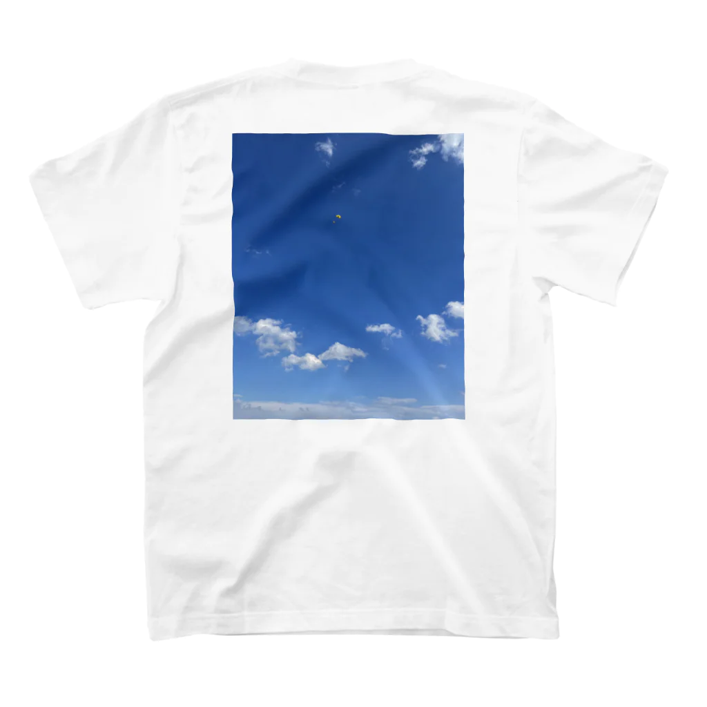 風景屋の晴れの日の空 スタンダードTシャツの裏面