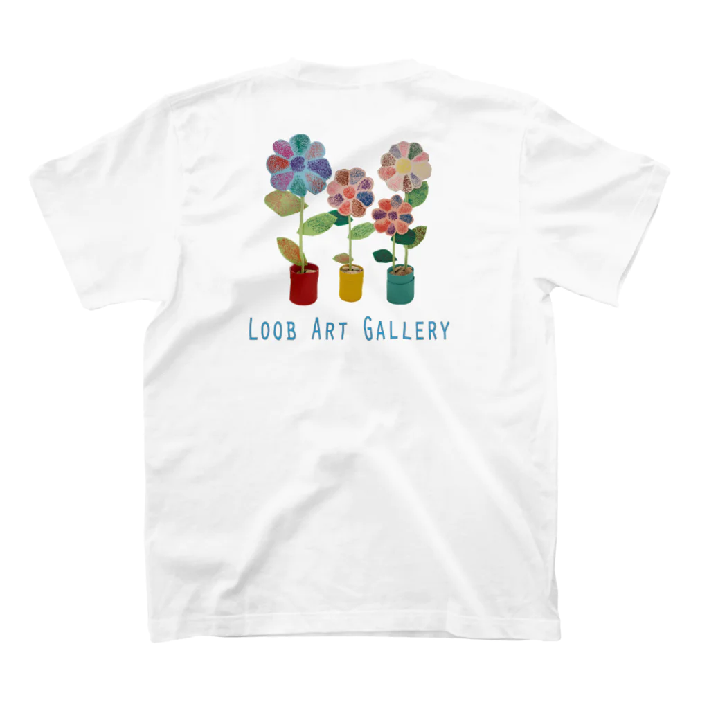 Loob Art Galleryのおしゃべりなお花 Regular Fit T-Shirtの裏面