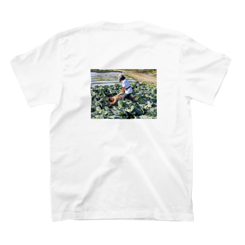 平文子@淡路島#農家の雑談カードNo.021のワソさんと戯れる スタンダードTシャツの裏面