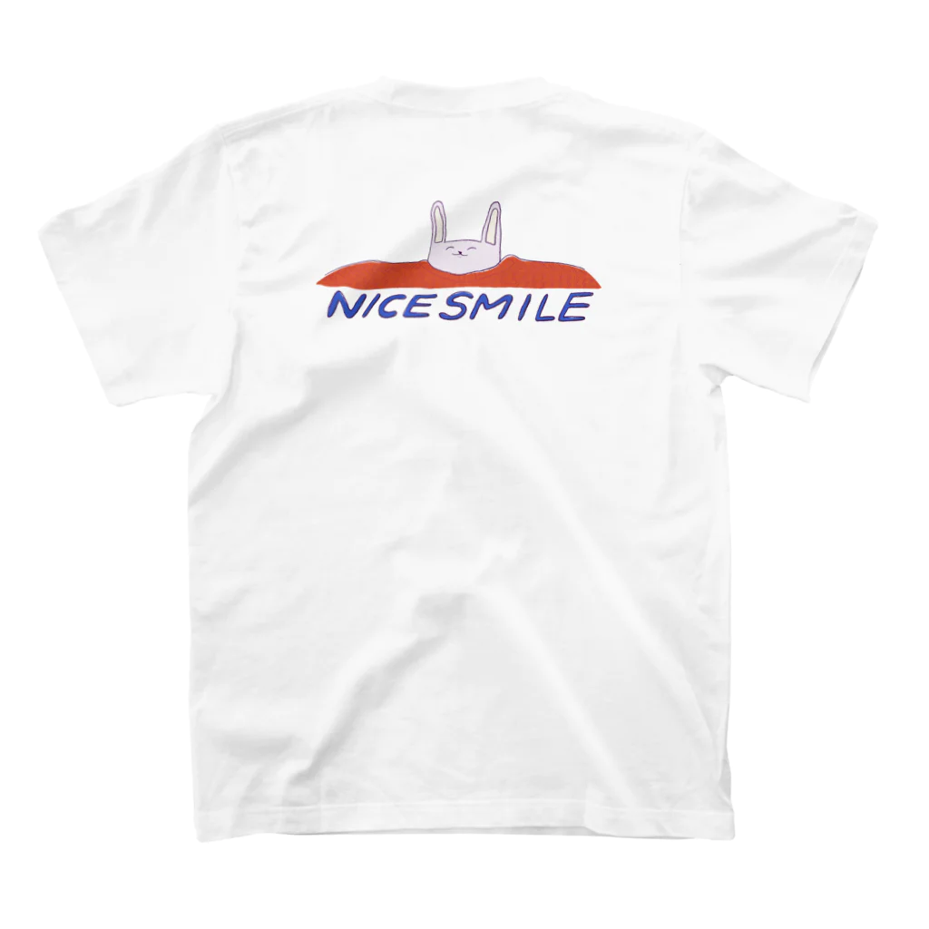 ホテルド🪐のNICE SMILE ウサギ スタンダードTシャツの裏面