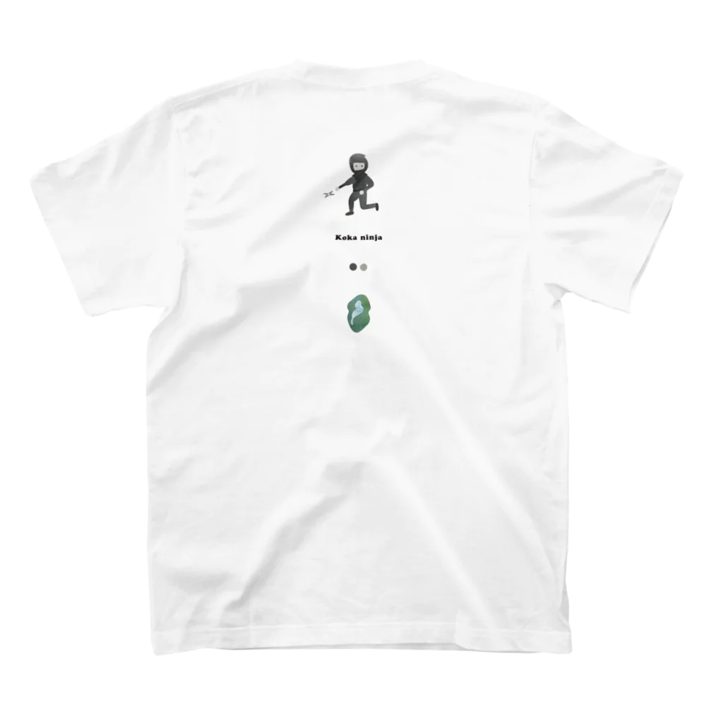 shiga-illust-sozai-goodsの甲賀忍者 背面 〈滋賀イラスト素材〉 Regular Fit T-Shirtの裏面