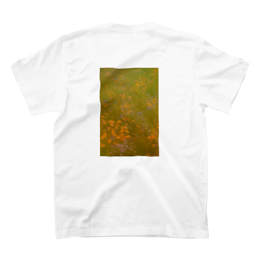 swimming_fruitsのturip スタンダードTシャツの裏面