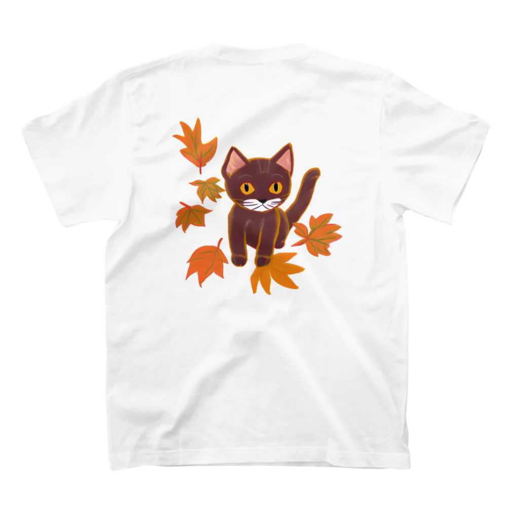 MYST_RIVENの紅葉と三毛猫 Regular Fit T-Shirtの裏面