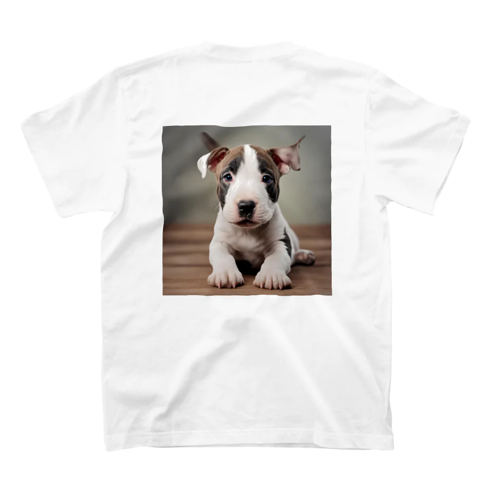 Kybeleのテリアのかわいい子犬のグッズ Regular Fit T-Shirtの裏面