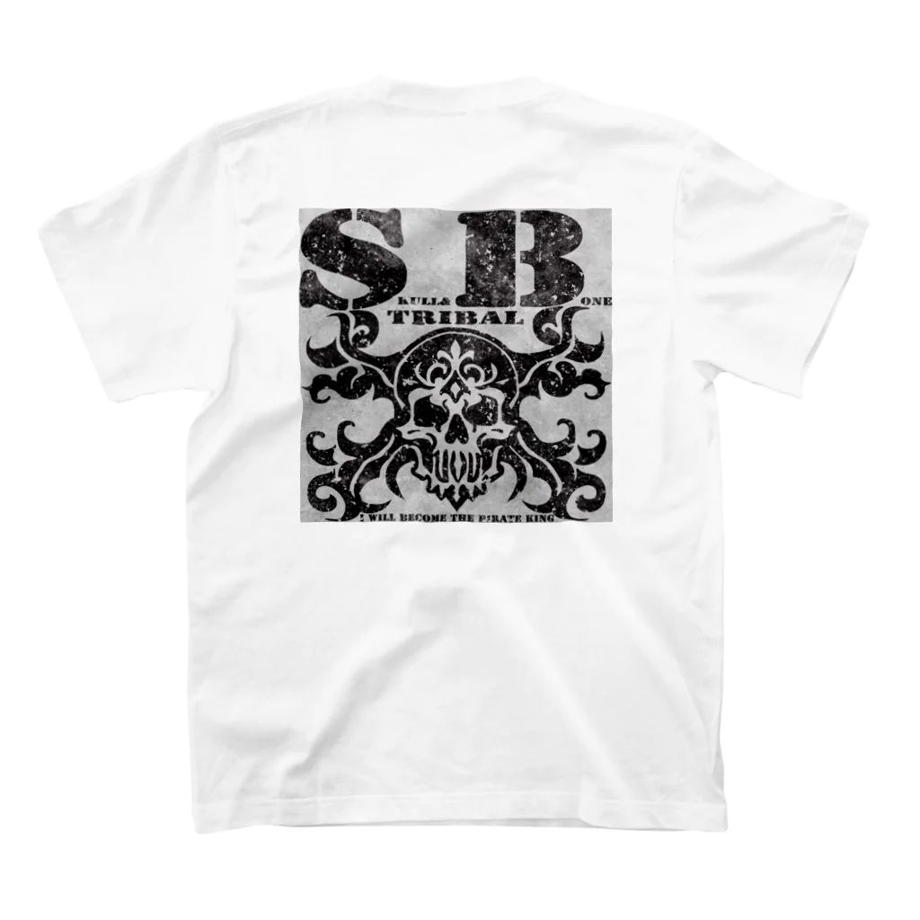 Ａ’ｚｗｏｒｋＳのSKULL&BONE TRIBAL GRUNGE BLK ON CONCRETE スタンダードTシャツの裏面