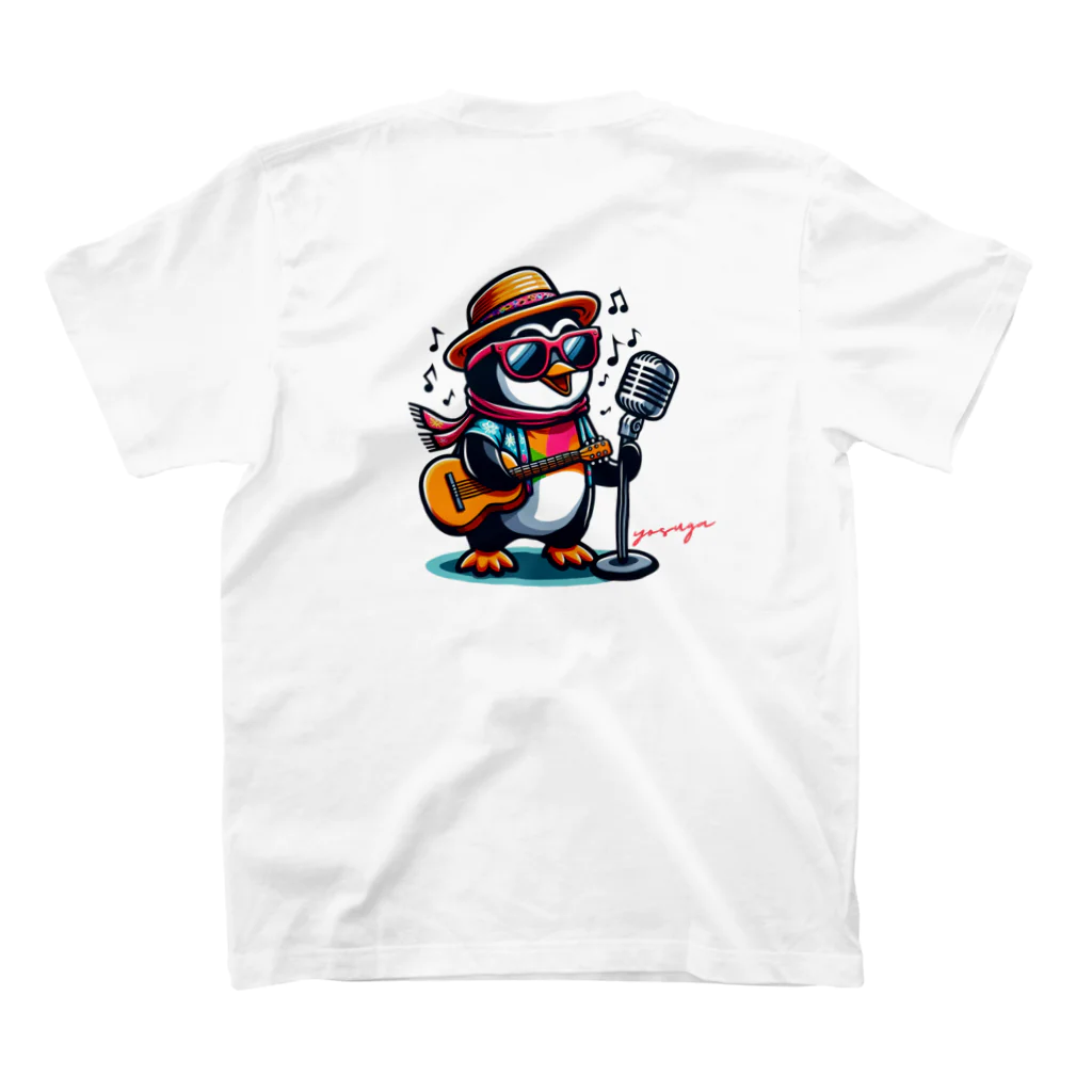yosuga-aの陽気なペンギン Regular Fit T-Shirtの裏面