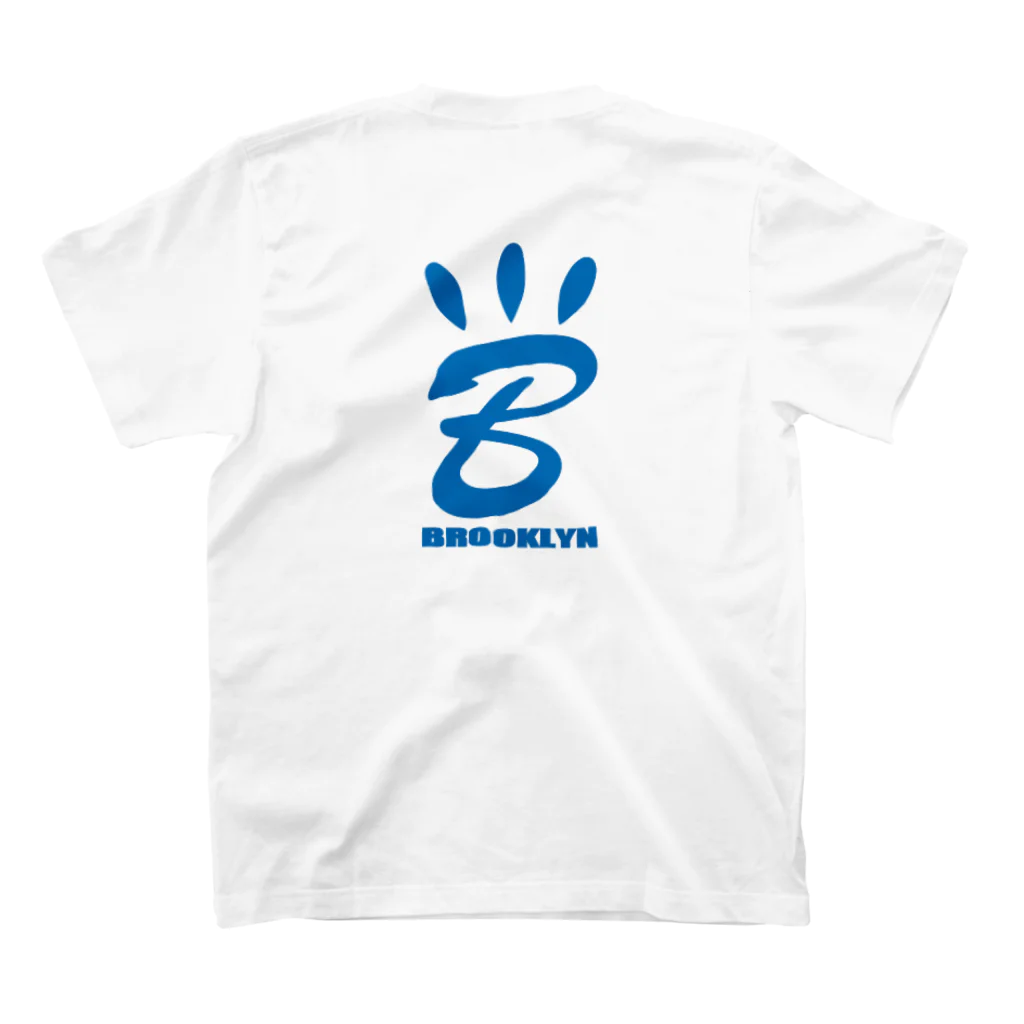 BROOKLYN-SENDAIのBマーク Regular Fit T-Shirtの裏面