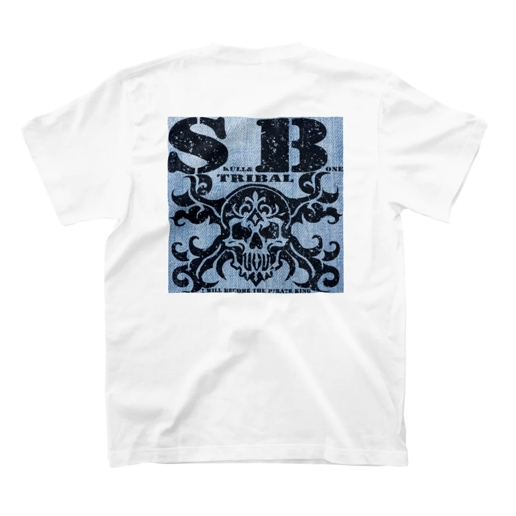 Ａ’ｚｗｏｒｋＳのSKULL&BONE TRIBAL GRUNGE BLK ON DENIM Regular Fit T-Shirtの裏面