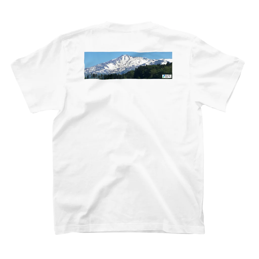 ReallyCoolMamoruの秋田鳥海山_AkitaChoukaisan スタンダードTシャツの裏面