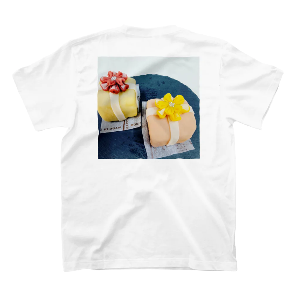 Neo102c.cのお菓子のプレゼント スタンダードTシャツの裏面