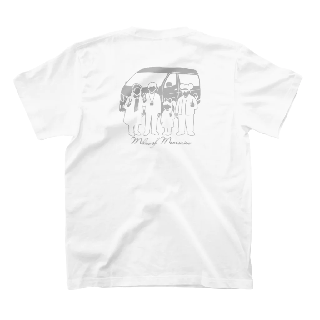 MIYABI Spiritの家族ティーシャツ Regular Fit T-Shirtの裏面