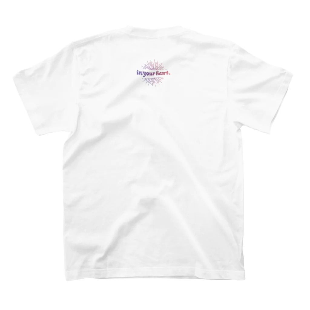 KENNY a.k.a. Neks1の"in your heart." purplepink Regular Fit T-Shirtの裏面