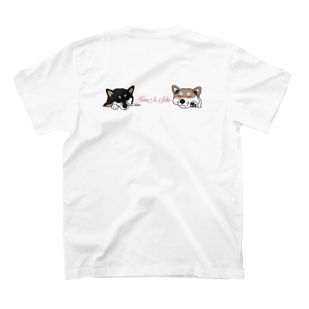 PetTee(ペッティー)のはなちゃん&さくちゃん Regular Fit T-Shirtの裏面