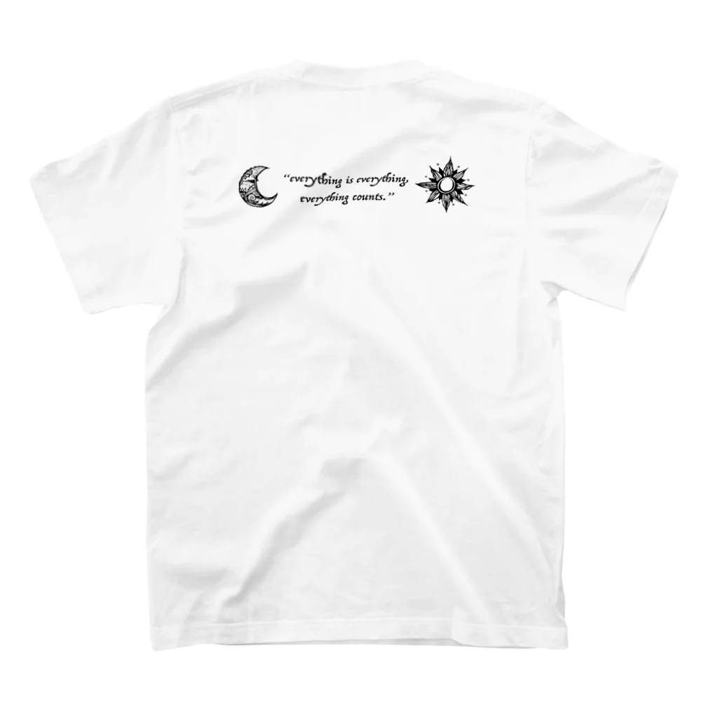 MKkonomiの月と太陽 スタンダードTシャツの裏面