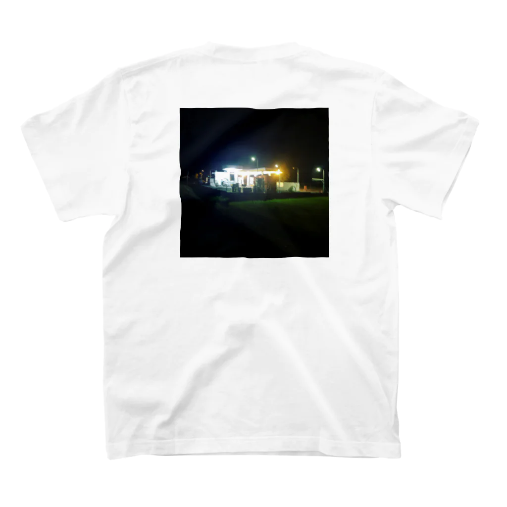 motoroの背景 Regular Fit T-Shirtの裏面