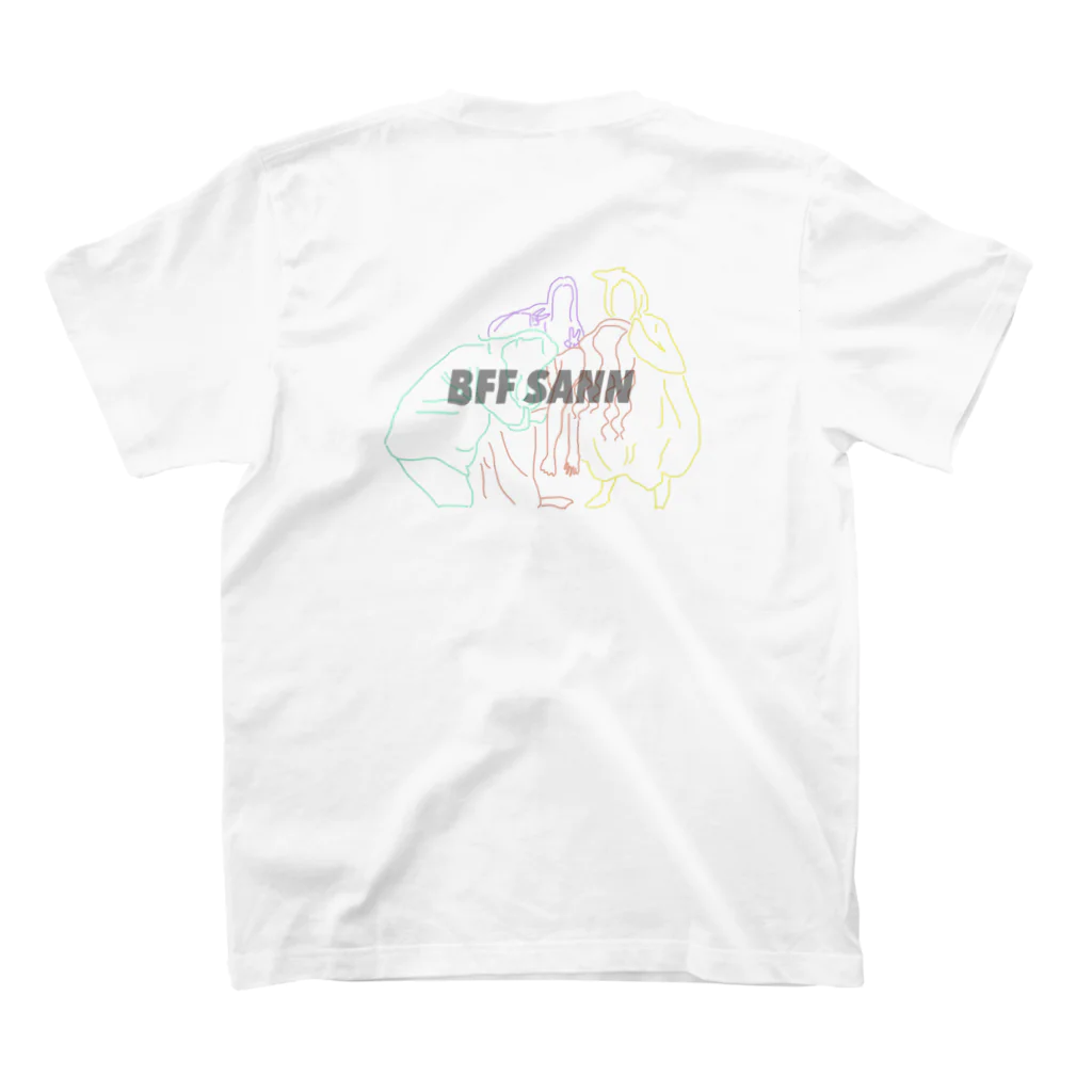 すーぱーらばーずくまこのBFF SANN Regular Fit T-Shirtの裏面