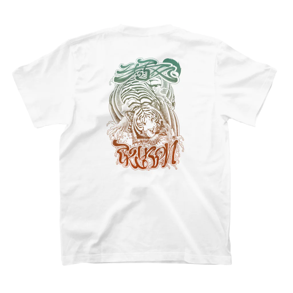 Y's Ink Works Official Shop at suzuriのY'sロゴ Tiger T 白(Color Print) スタンダードTシャツの裏面