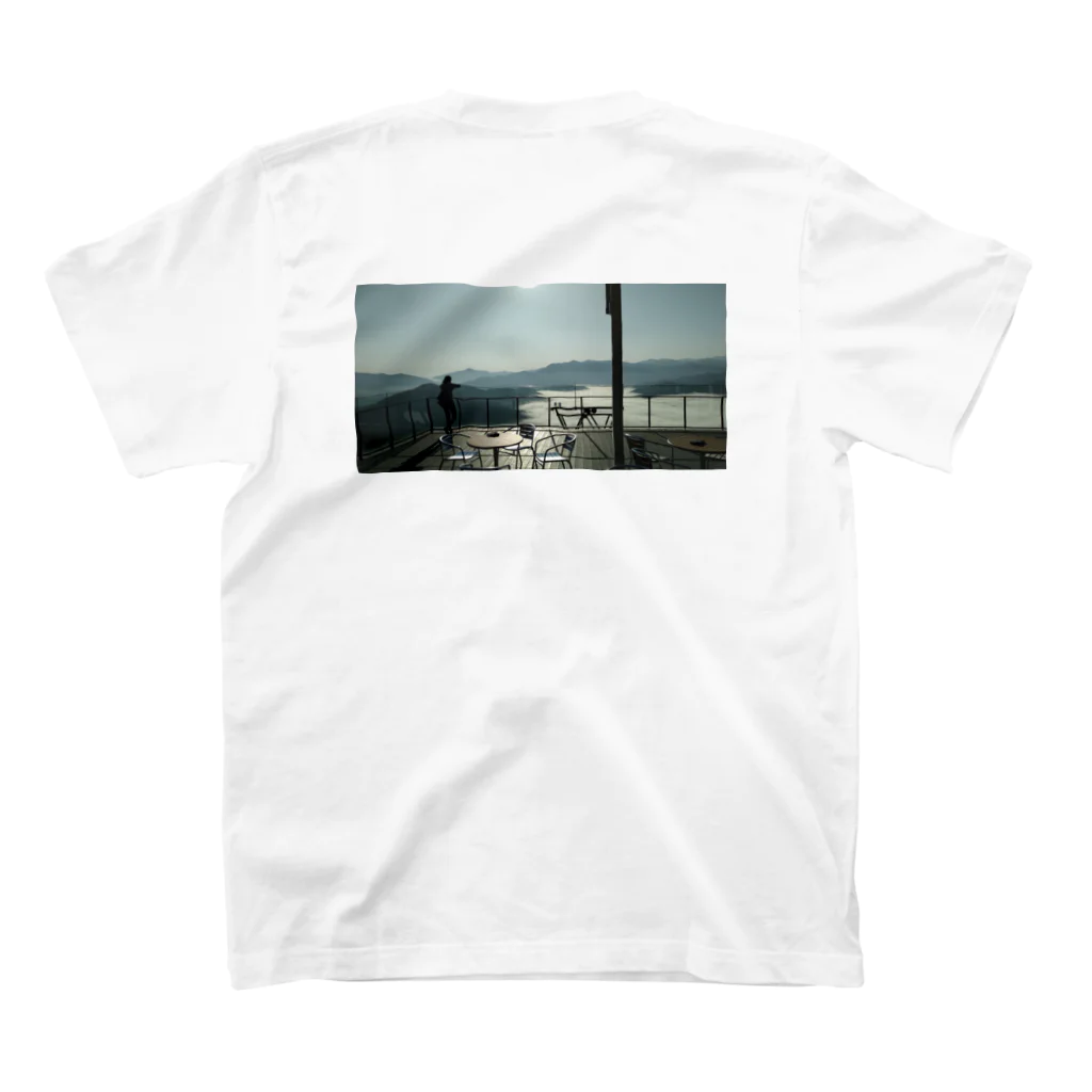 旅する牛乳屋のsea ​​of ​​clouds スタンダードTシャツの裏面