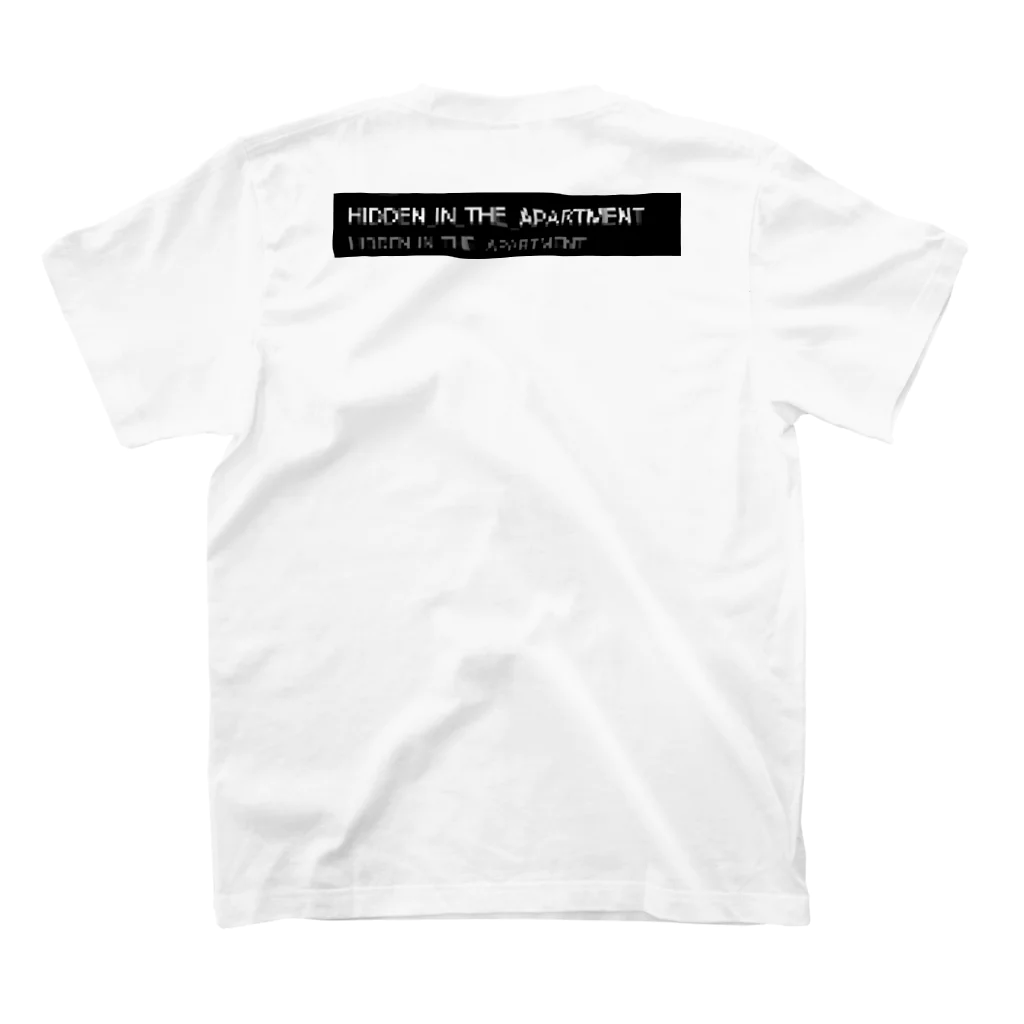 HIDDEN_IN_THE_APARTMENTのRectangle character print スタンダードTシャツの裏面