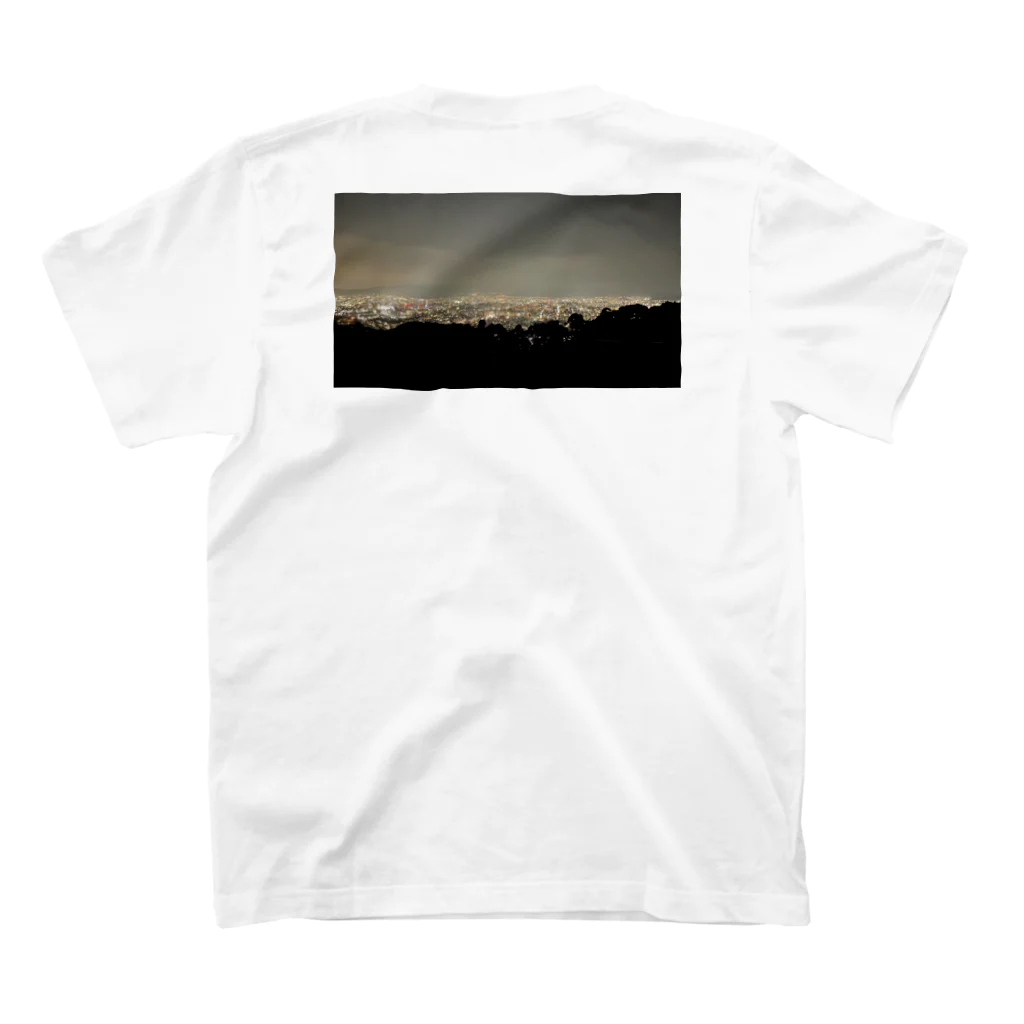 空き缶の夜景 スタンダードTシャツの裏面