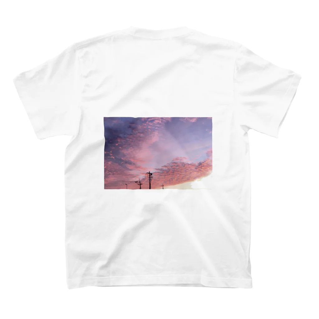 cowsのピンク雲 スタンダードTシャツの裏面