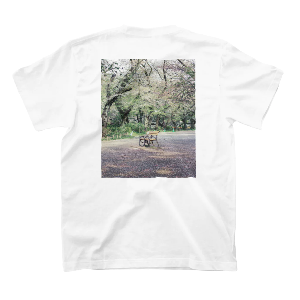 sobamiのどこの公園グッズ Regular Fit T-Shirtの裏面