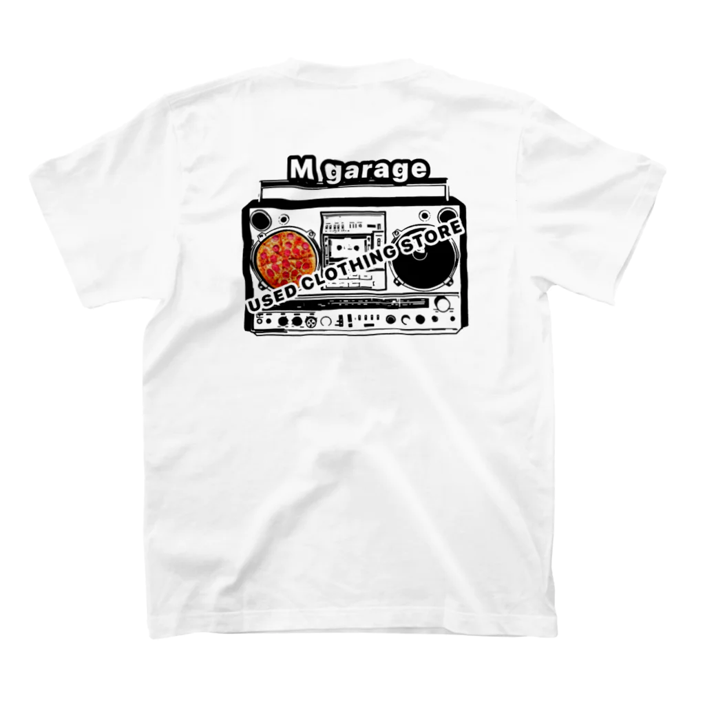 MGarag used clothing のMGarage ‘90 ラジカセとピザ Regular Fit T-Shirtの裏面