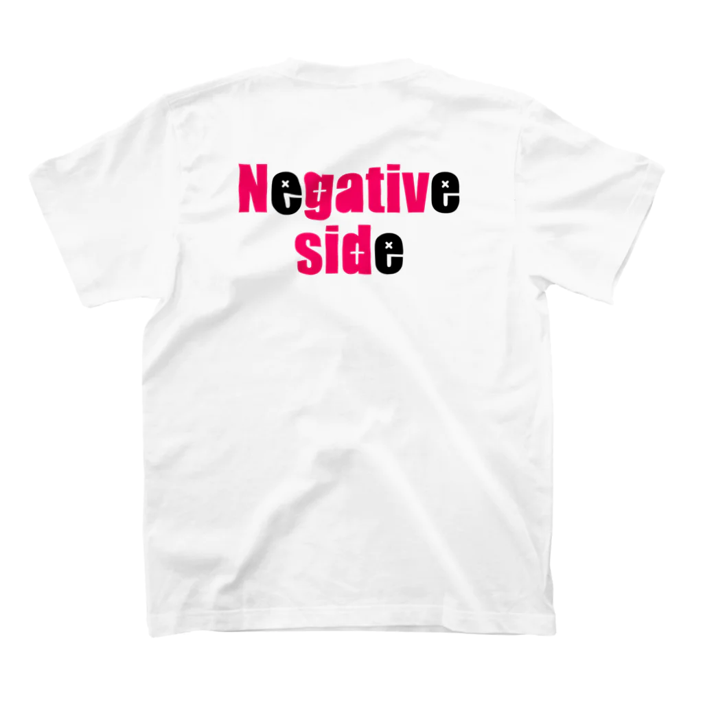 Negative sideのDouse watashi nante Regular Fit T-Shirtの裏面