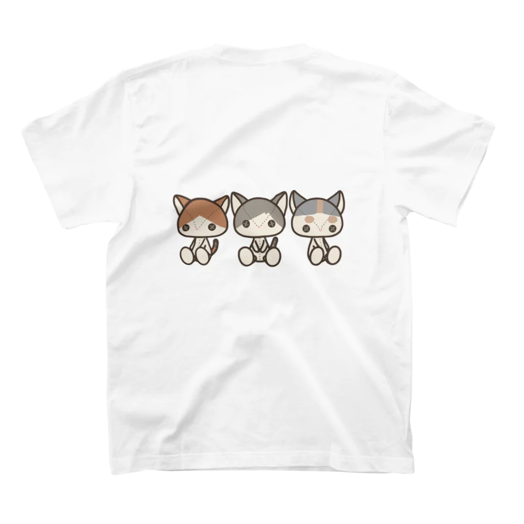 ねことおひるねのぬいぬい スタンダードTシャツの裏面