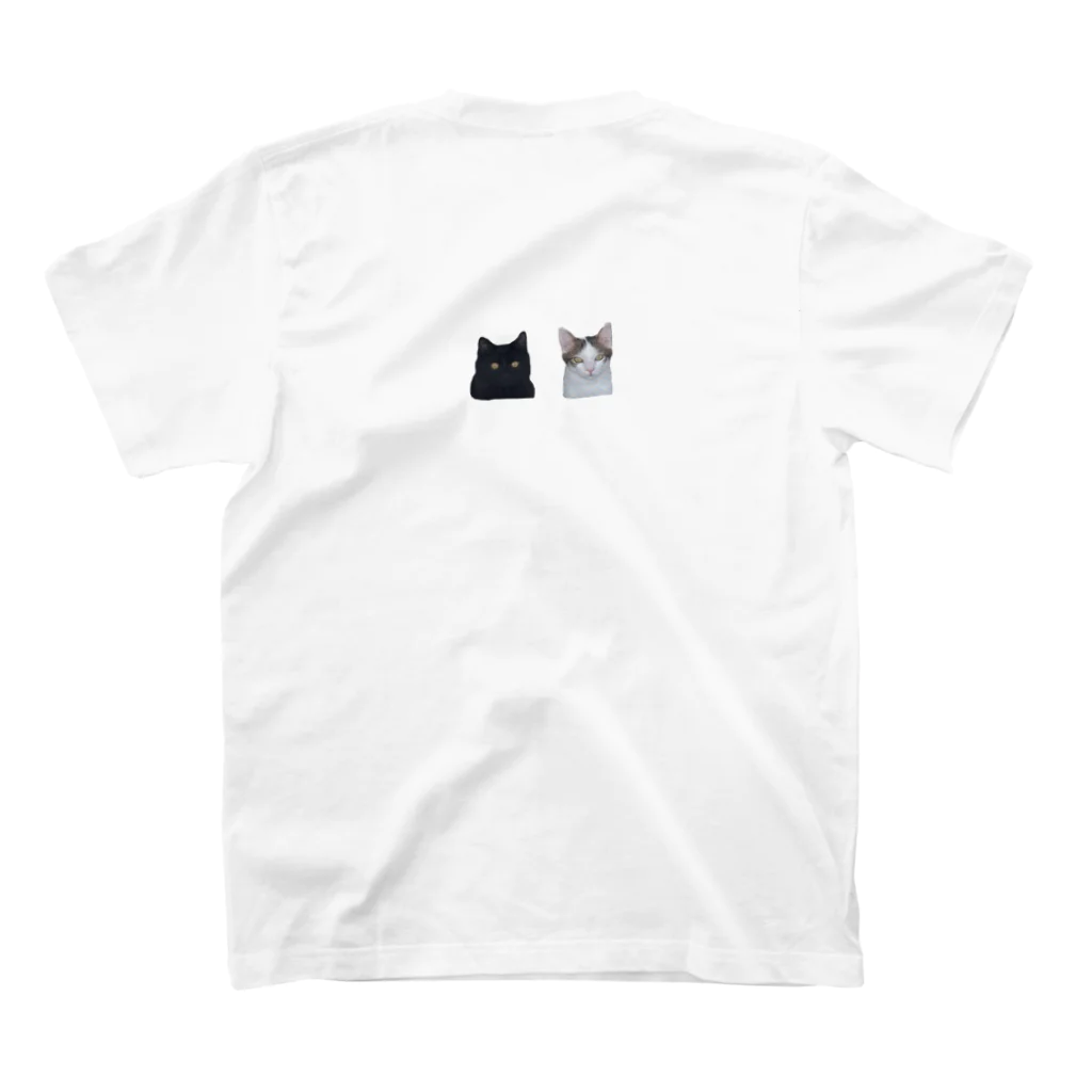 chill_laundryのクゥちゃん あざらし Regular Fit T-Shirtの裏面