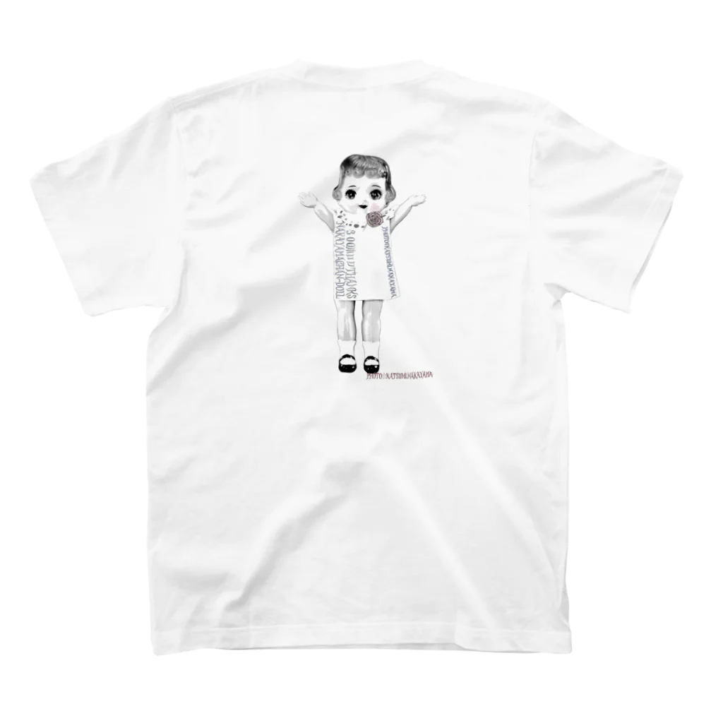 中山ちゃん人形商店の【300ホロワセルロイド人形ミーコ】全身タイプ Regular Fit T-Shirtの裏面