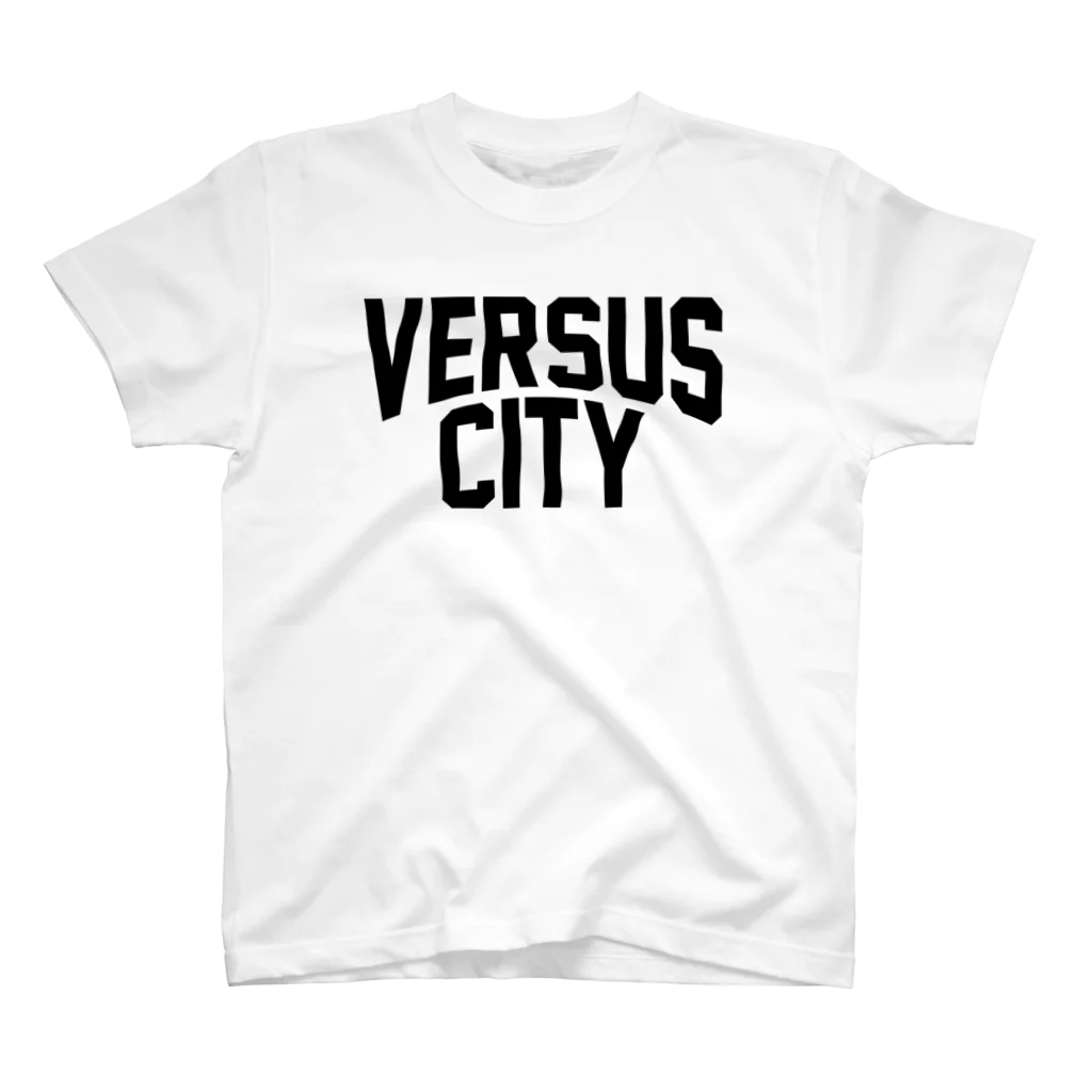 COSMICATION JUNKYARDのVERSUS CITee Regular Fit T-Shirt