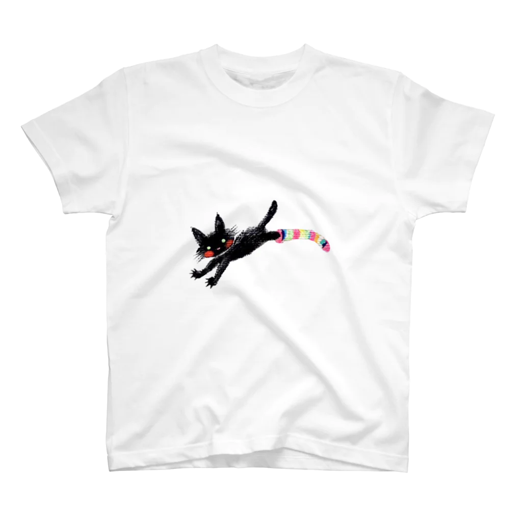 かまくらまいのくつしたくろねこ Regular Fit T-Shirt