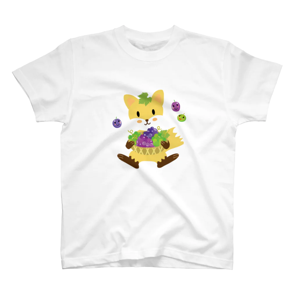 ばんぶーむーんのお店😺のかわいいキツネとブドウ スタンダードTシャツ