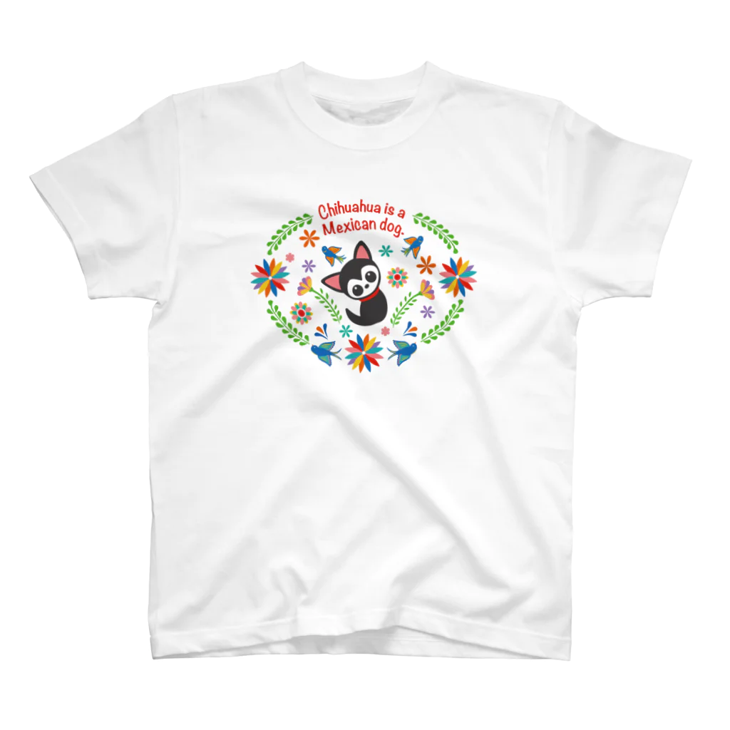 MEIKO701のChihuahua is a  Mexican dog.Tシャツ Regular Fit T-Shirt