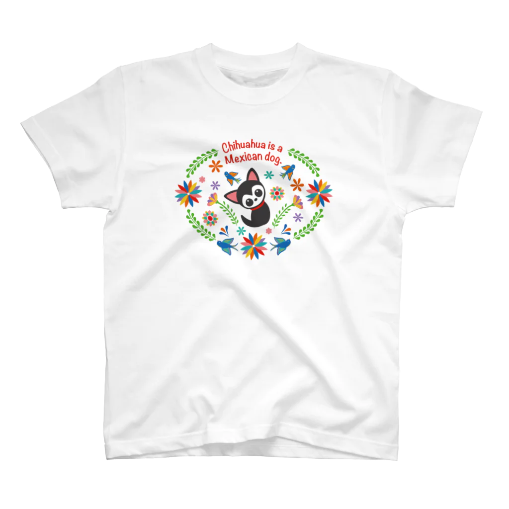 MEIKO701のChihuahua is a  Mexican dog.Tシャツ スタンダードTシャツ