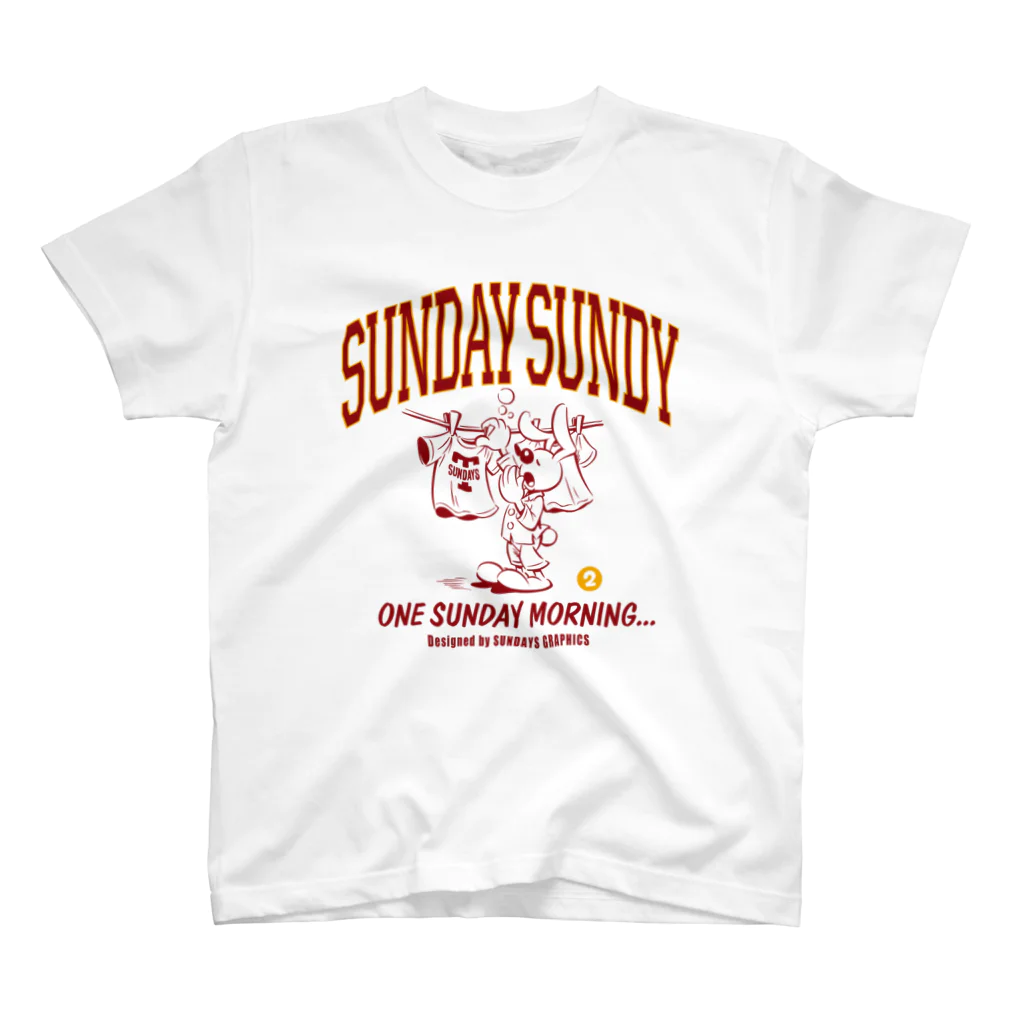 SUNDAYS GRAPHICSのSUNDAY SUNDY No.2(カレッジロゴ)  Regular Fit T-Shirt