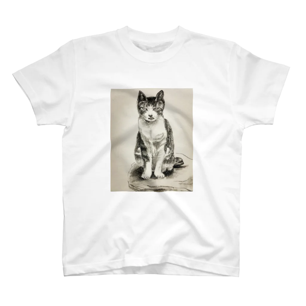 昨日見たゆめ。の帰りを待つねこ。 スタンダードTシャツ