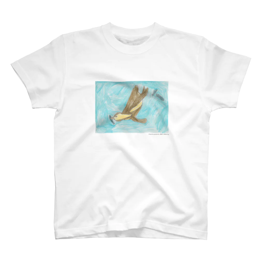 嬉々!! CREATIVEのsyunta yamamoto / およぐペンギン Regular Fit T-Shirt