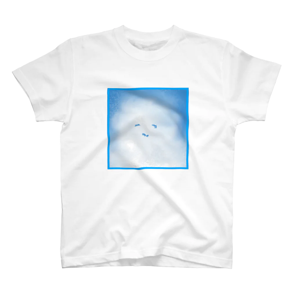 lunar eclipseのくもくも雲さん スタンダードTシャツ