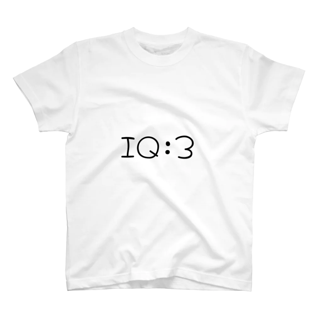 じろう㌨🈂のIQ：3 Regular Fit T-Shirt