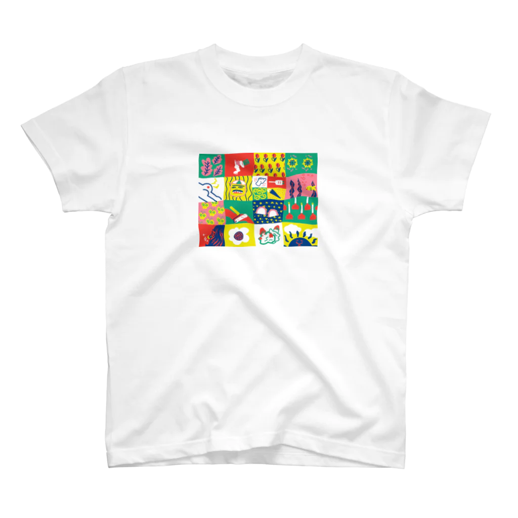 さりのへんてこも集まれば可愛い Regular Fit T-Shirt