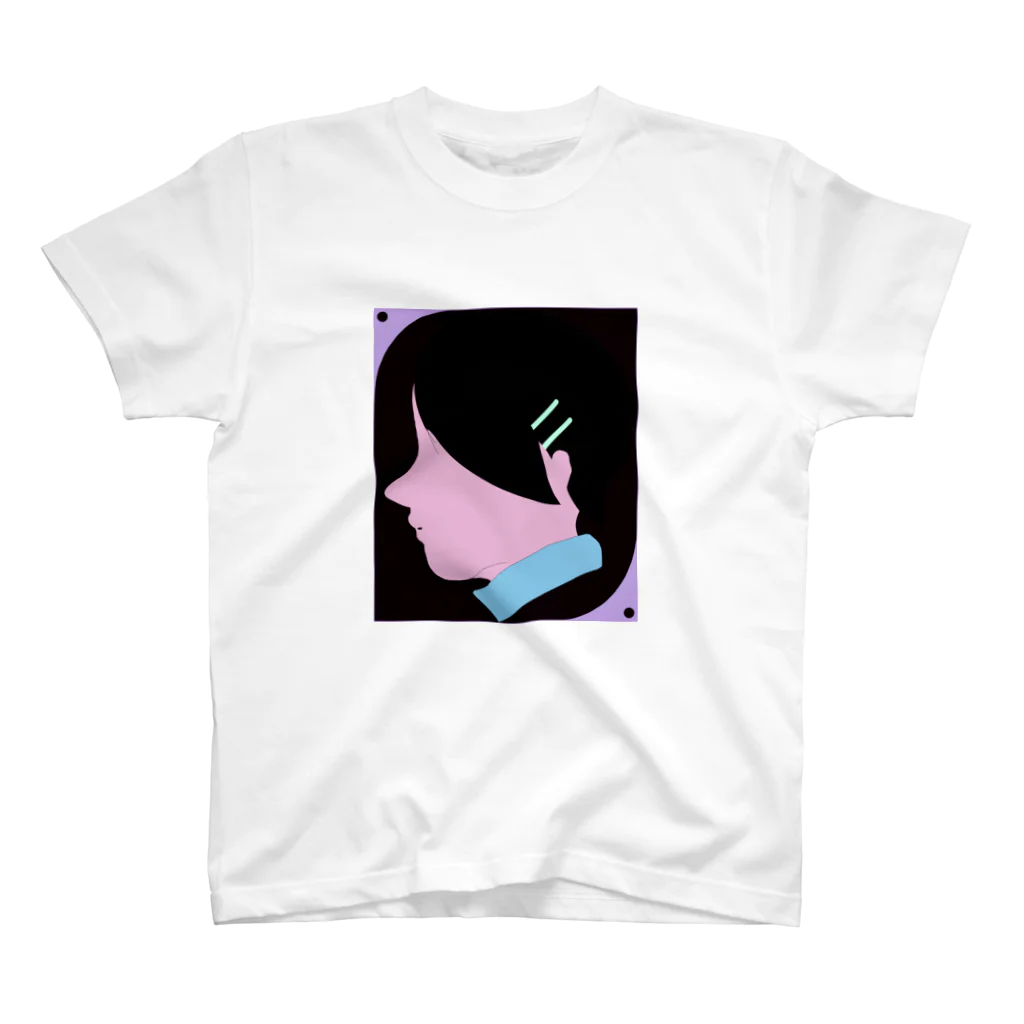 Sea of Grassの黒髪少女の横顔 Regular Fit T-Shirt