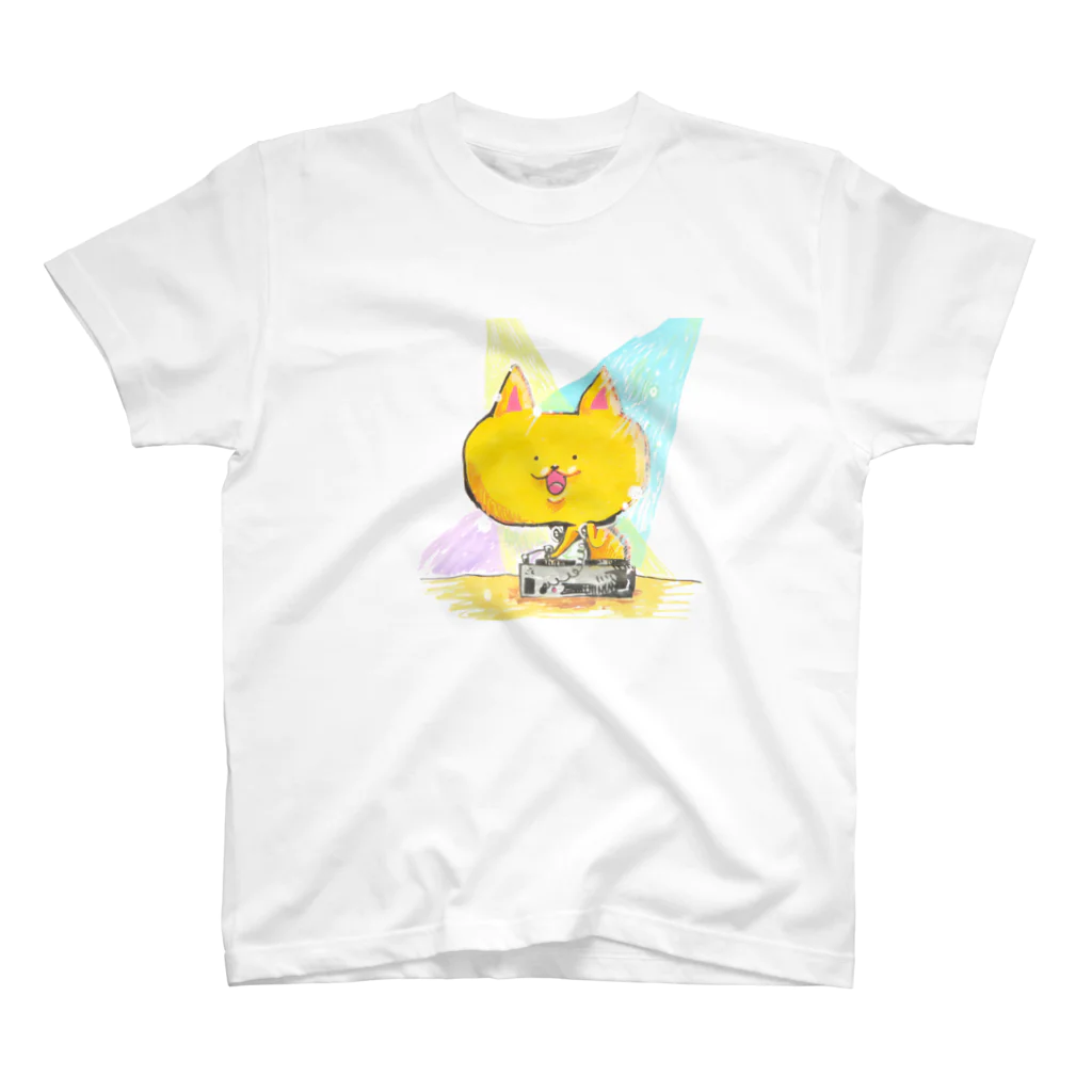 キノコファクトリーのDJねこ スタンダードTシャツ