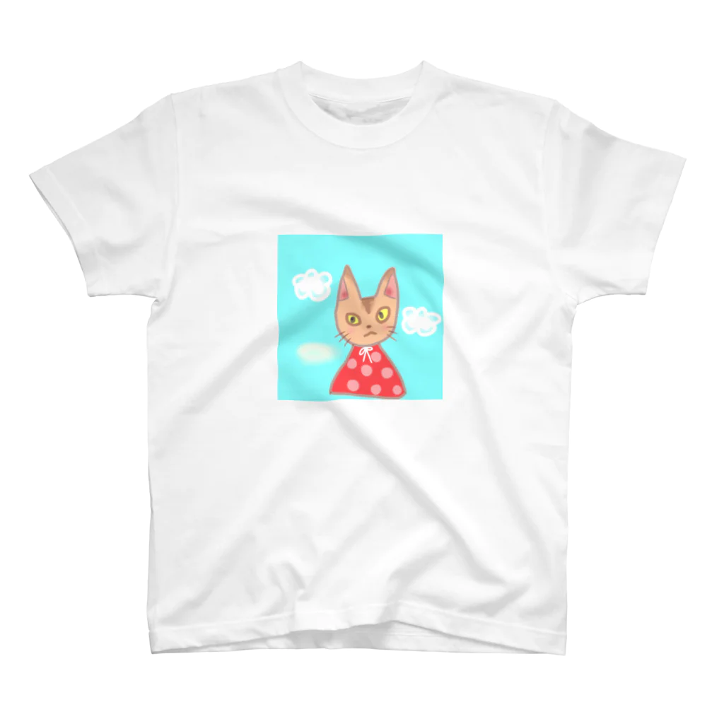 komugiのモクモク雲とモフモフ猫ちゃん スタンダードTシャツ