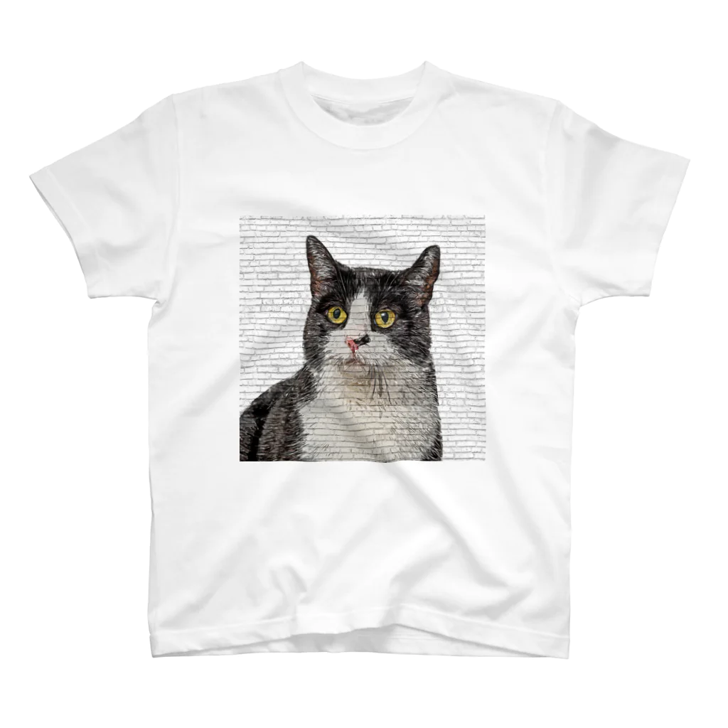 【CPPAS】Custom Pet Portrait Art Studioのとても愛らしいブリティッシュロングヘアの子猫 Regular Fit T-Shirt